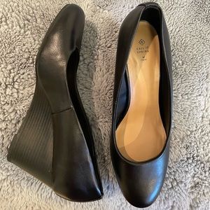 New, Black beautiful shoe to wear at work or any other occasions